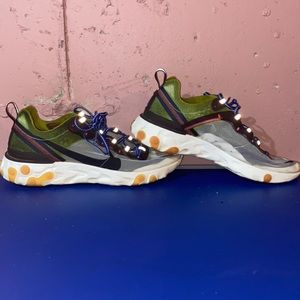 NIKE REACT ELEMENT 87 ‘MOSS’